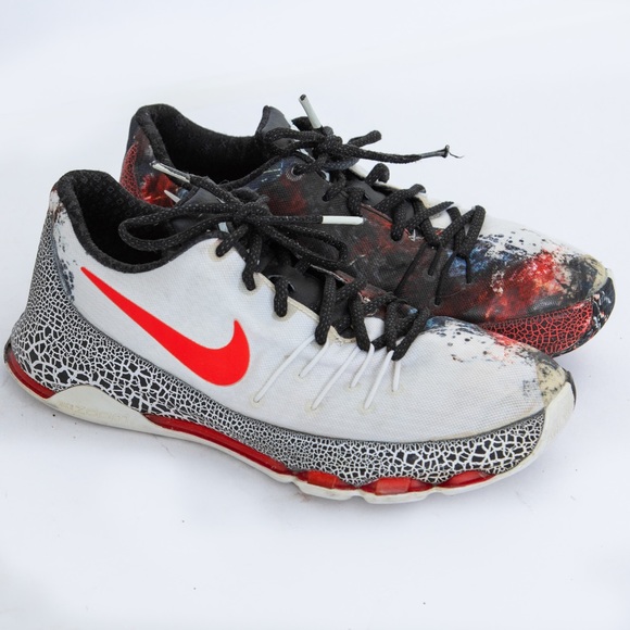 Nike KD 8 Christmas boy’s low top sneaker split design red & black graphic 7Y - Picture 4 of 16